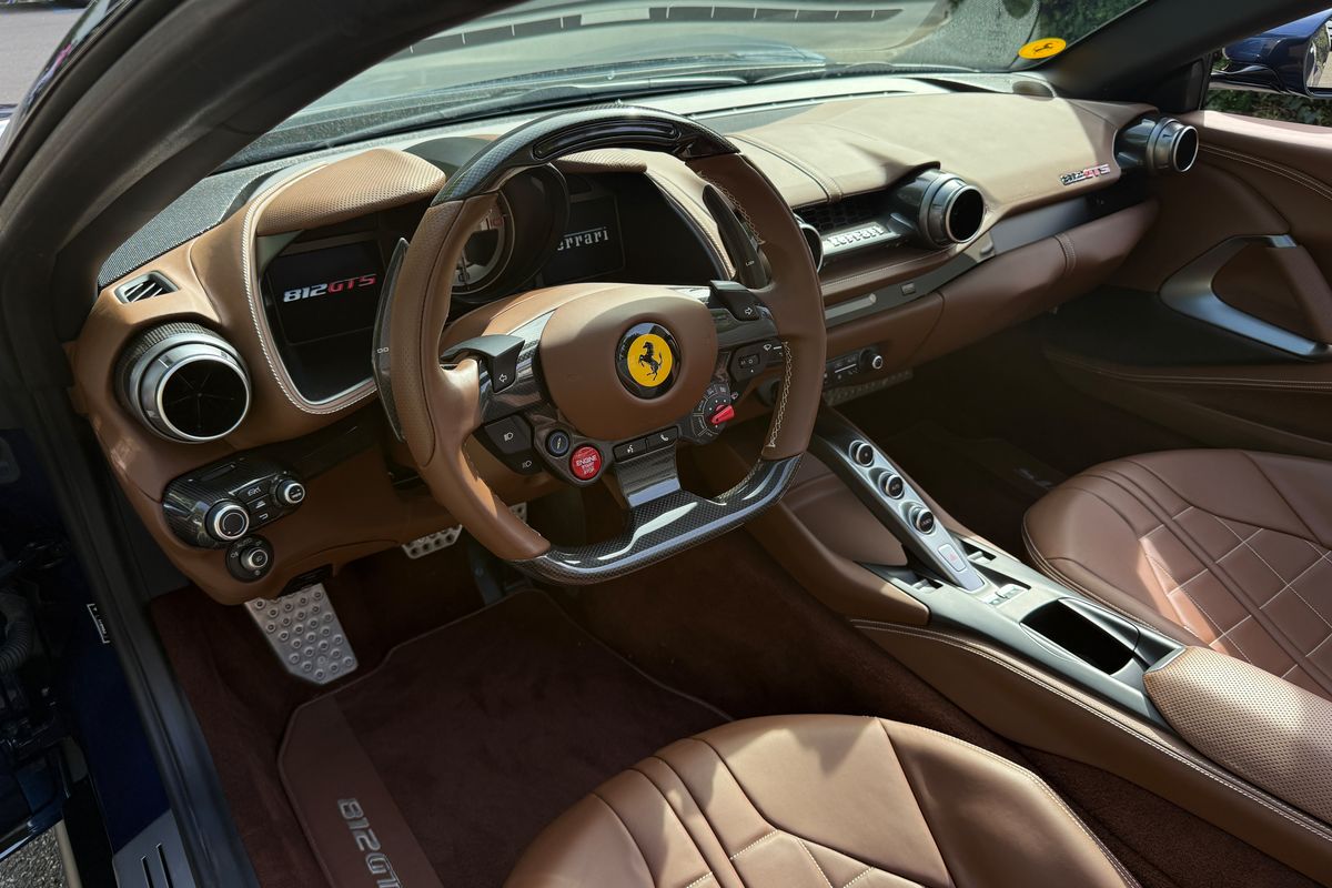 Ferrari 812 GTS