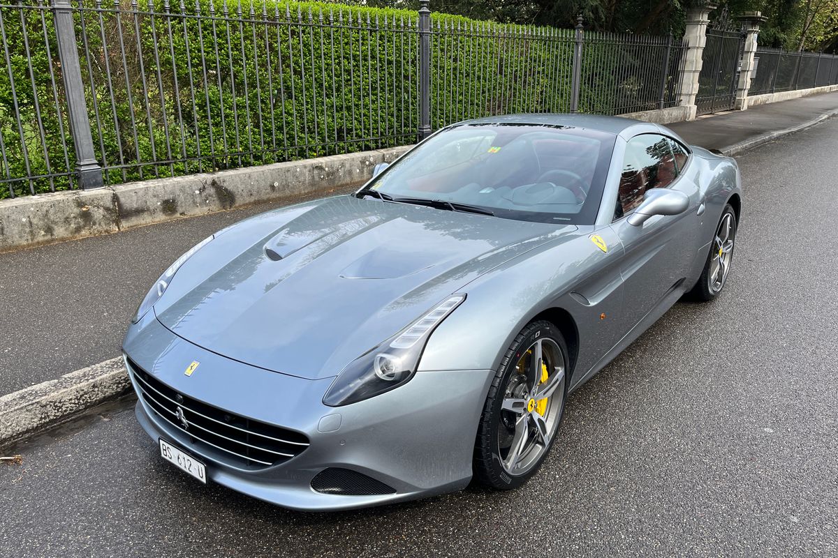 Ferrari California T