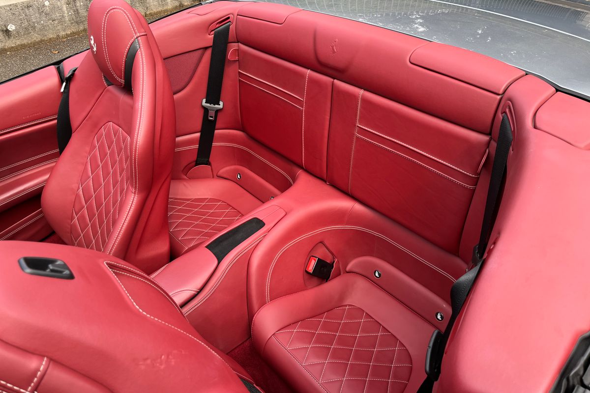 Ferrari California T