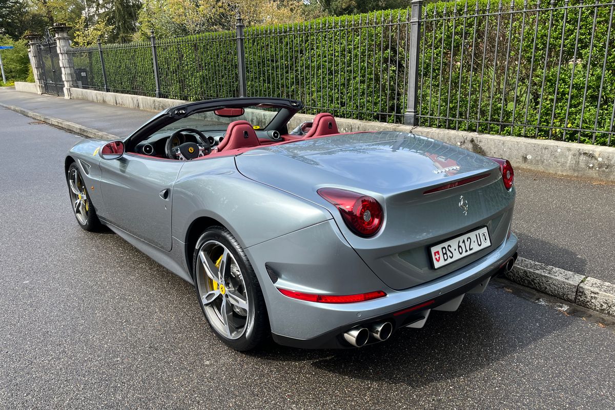 Ferrari California T