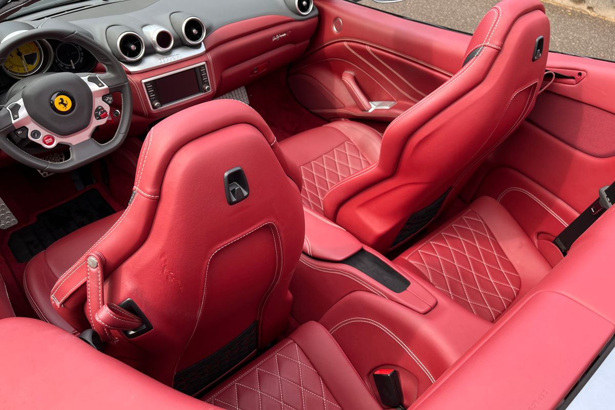 Ferrari California T
