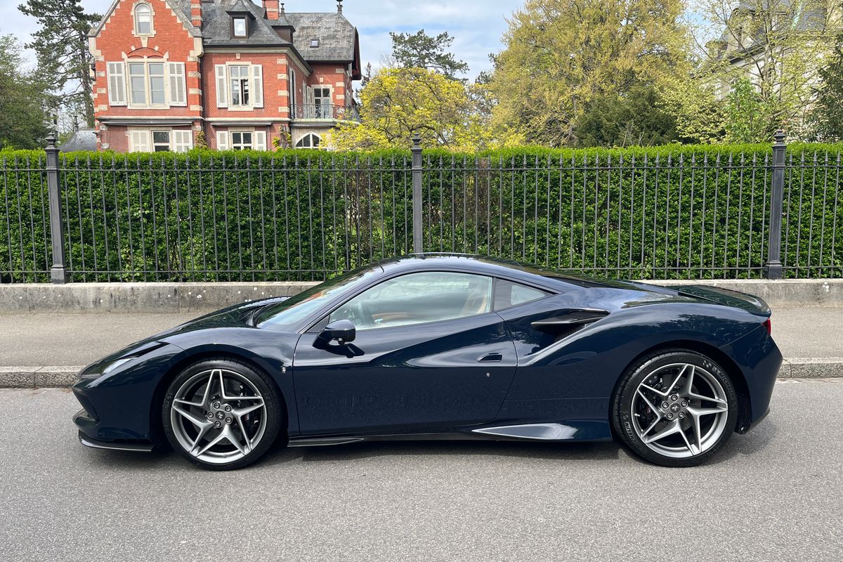 Ferrari F8 Tributo