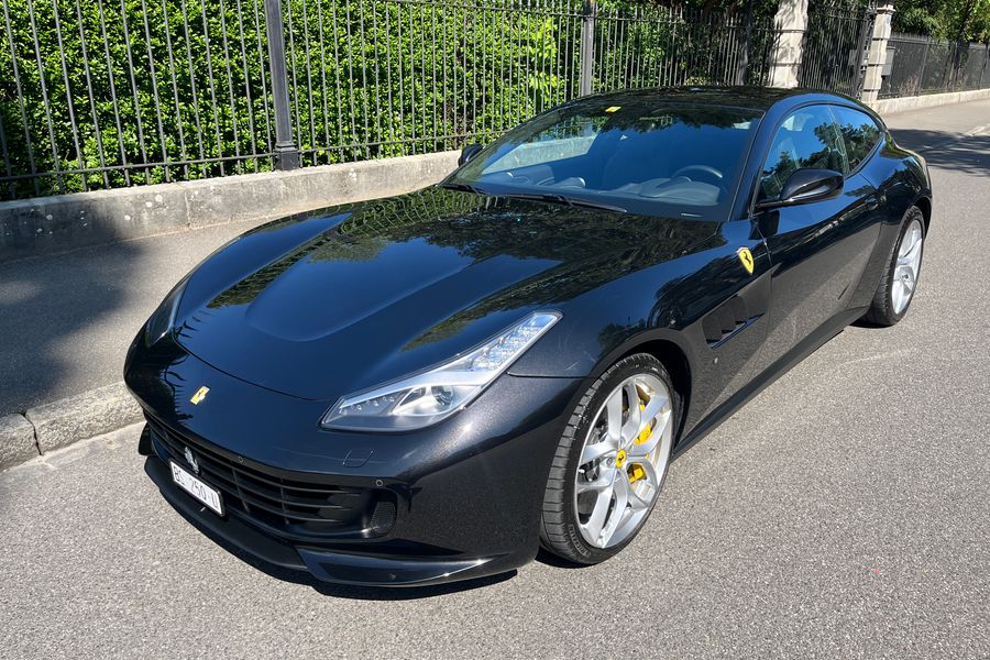 /en/stock/previously-sold/details/ferrari-gtc4-lusso-t/408