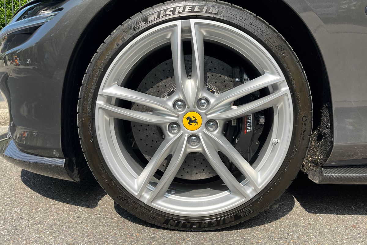 Ferrari Roma