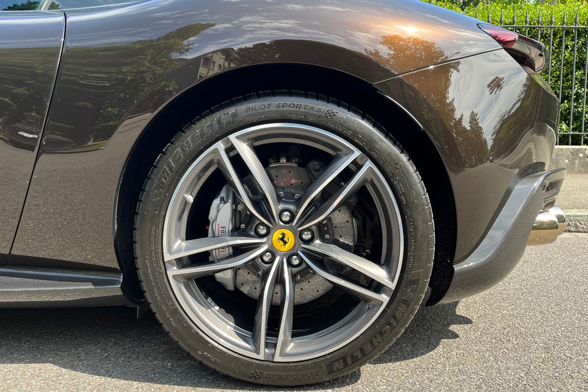Ferrari Roma "Tailor Made"
