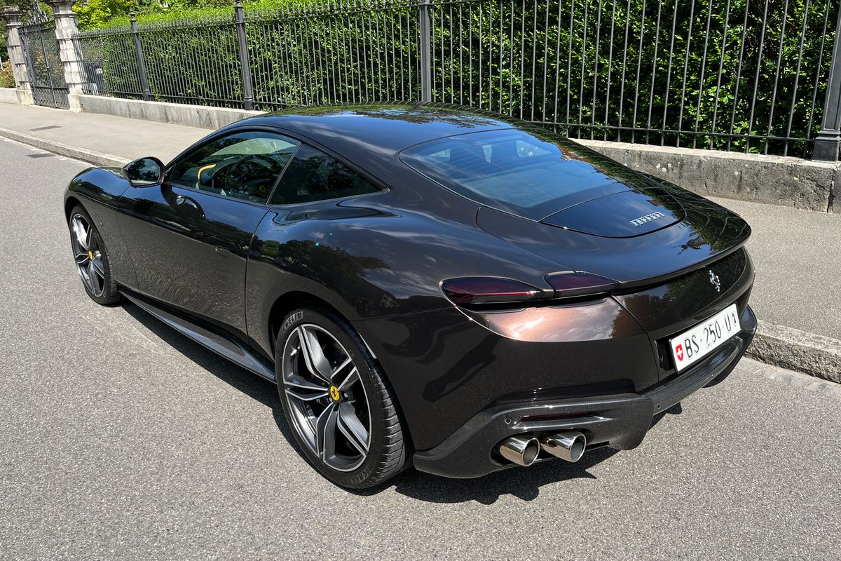 Ferrari Roma "Tailor Made"