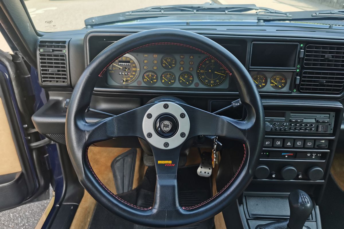 Lancia Delta HF Integrale Evo 4V