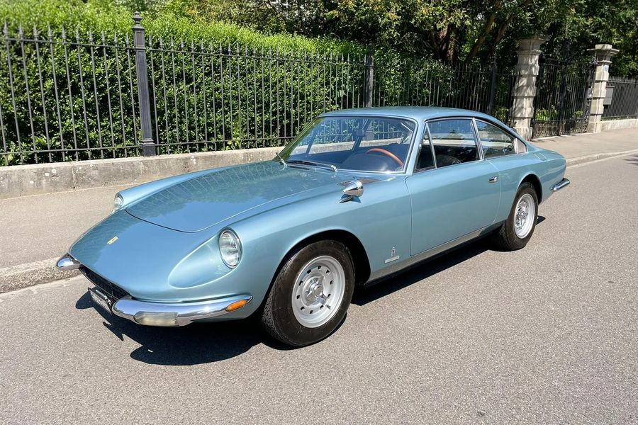 /en/stock/previously-sold/details/ferrari-365-gt-22/415