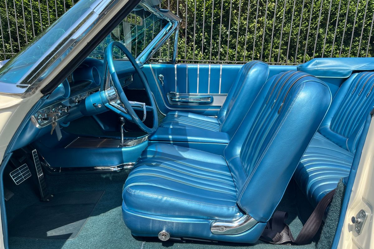 Ford Galaxie 500 XL