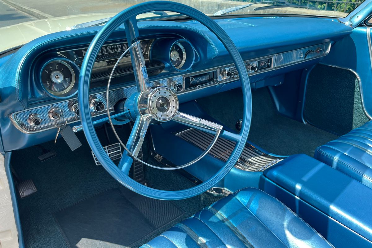 Ford Galaxie 500 XL