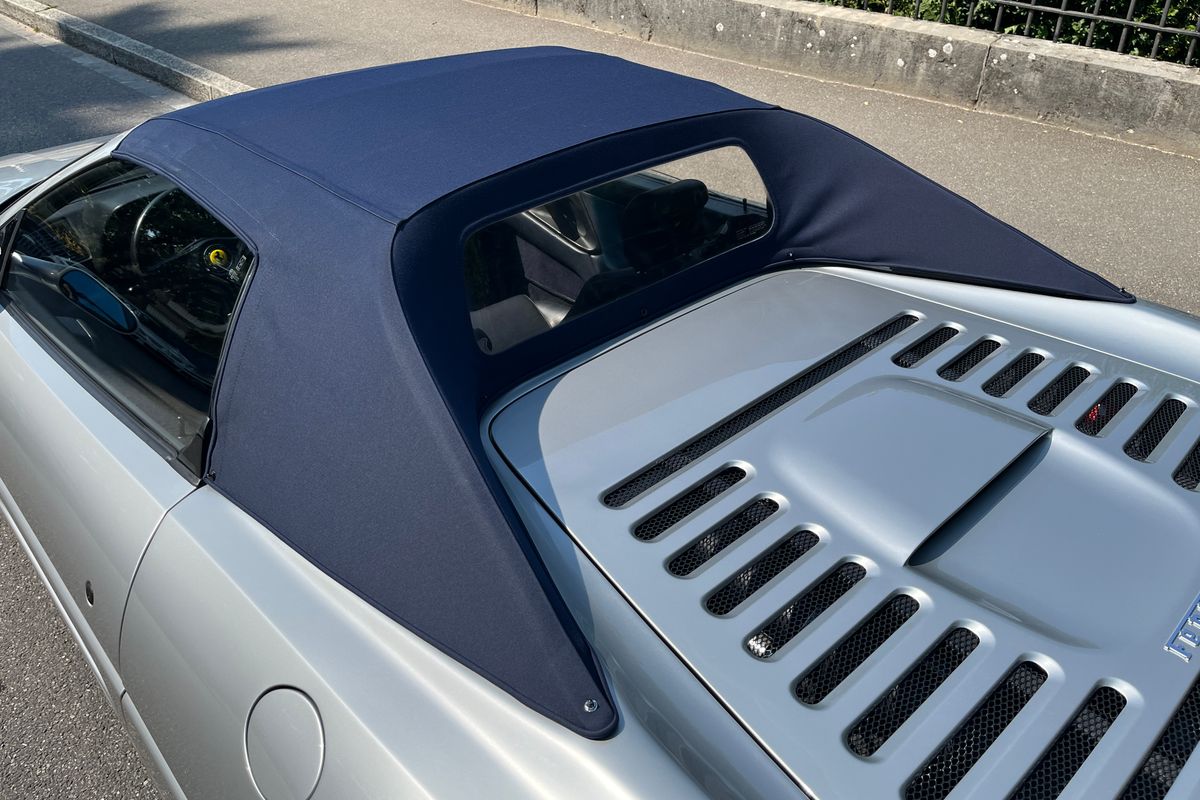 Ferrari F355 Spider