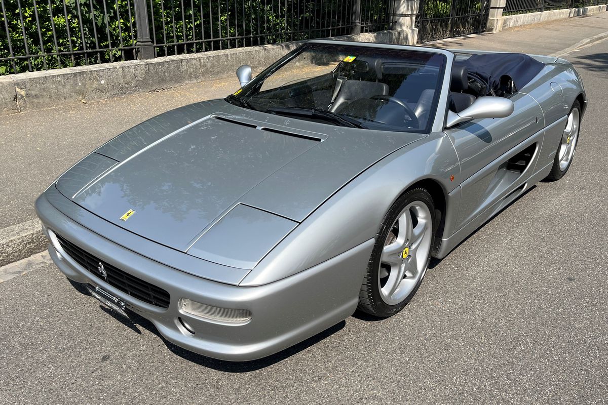 Ferrari F355 Spider