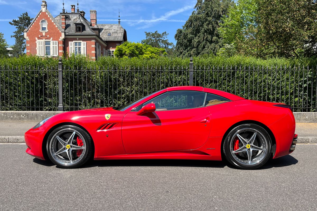 Ferrari California