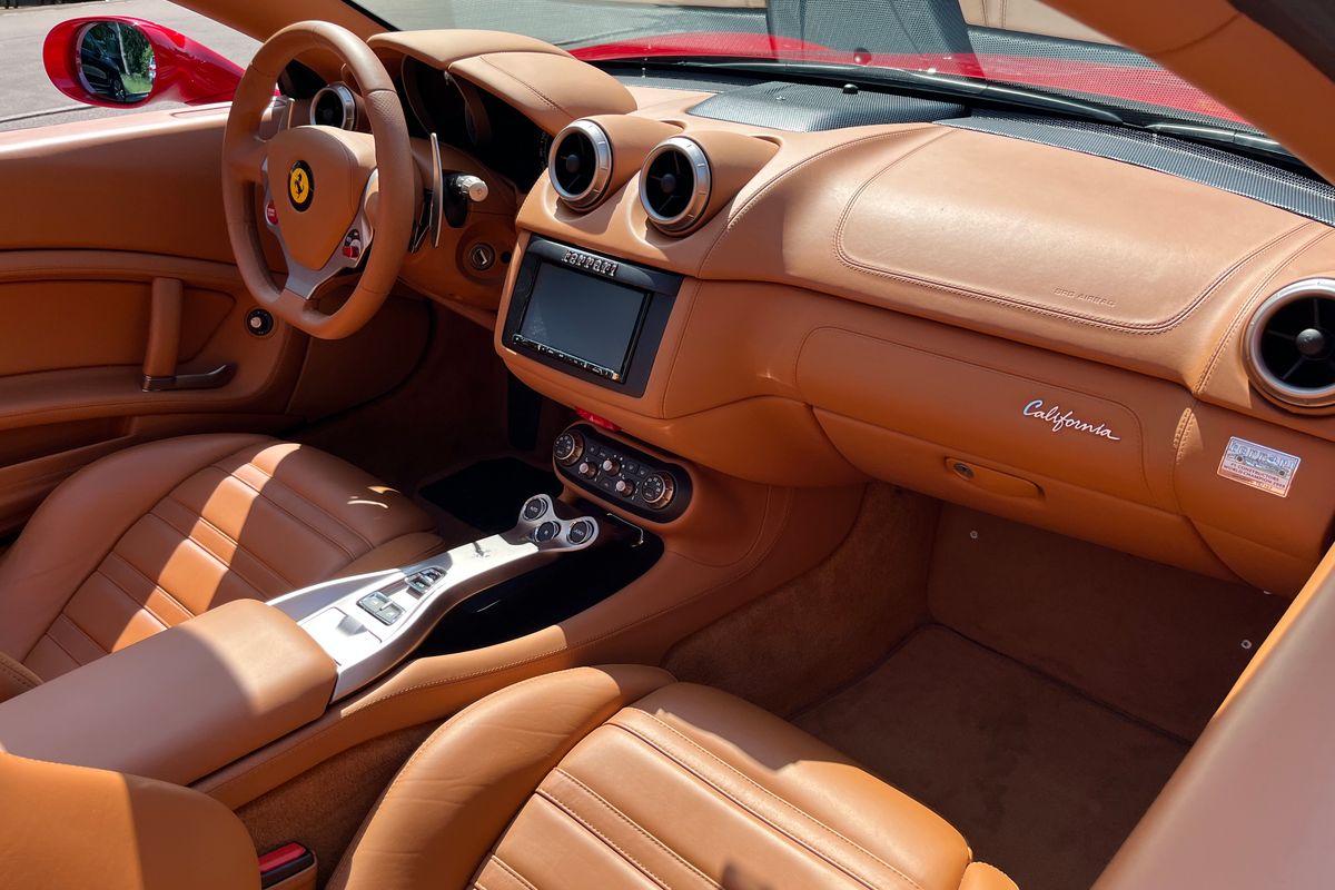 Ferrari California