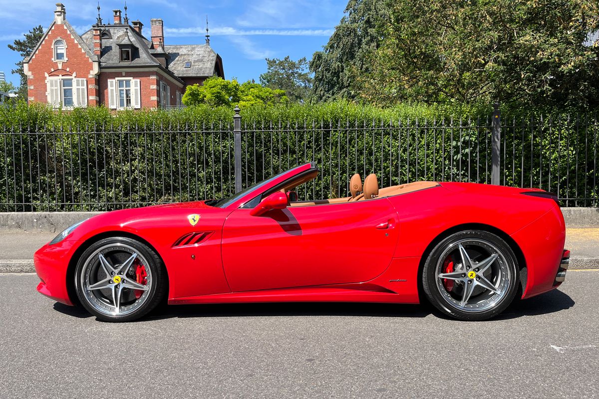 Ferrari California