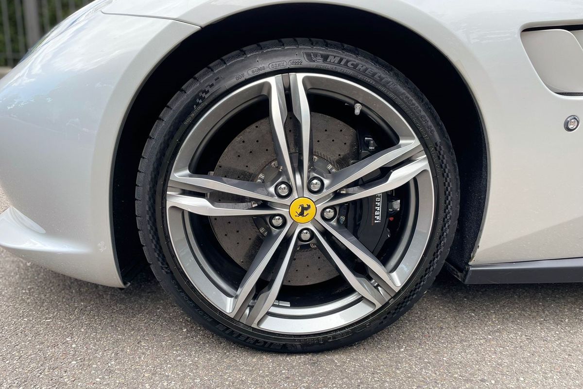 Ferrari GTC4 Lusso