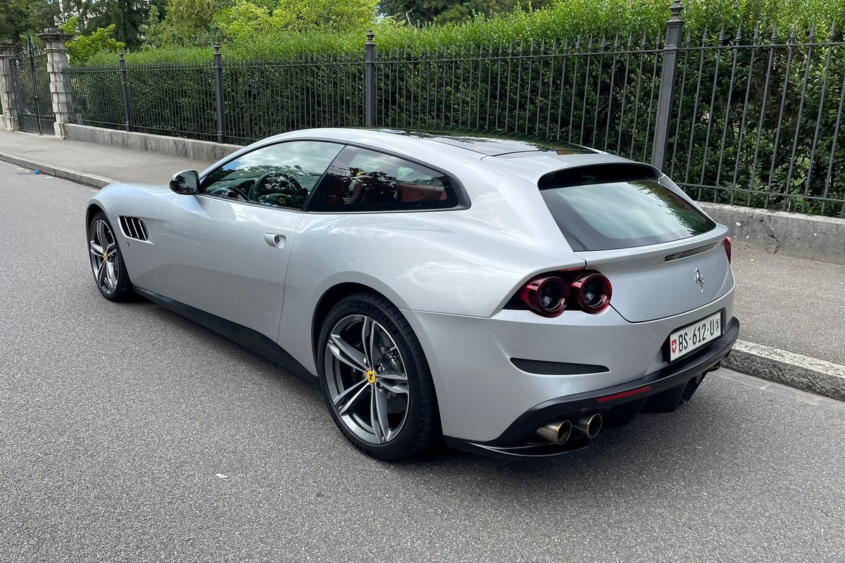 Ferrari GTC4 Lusso