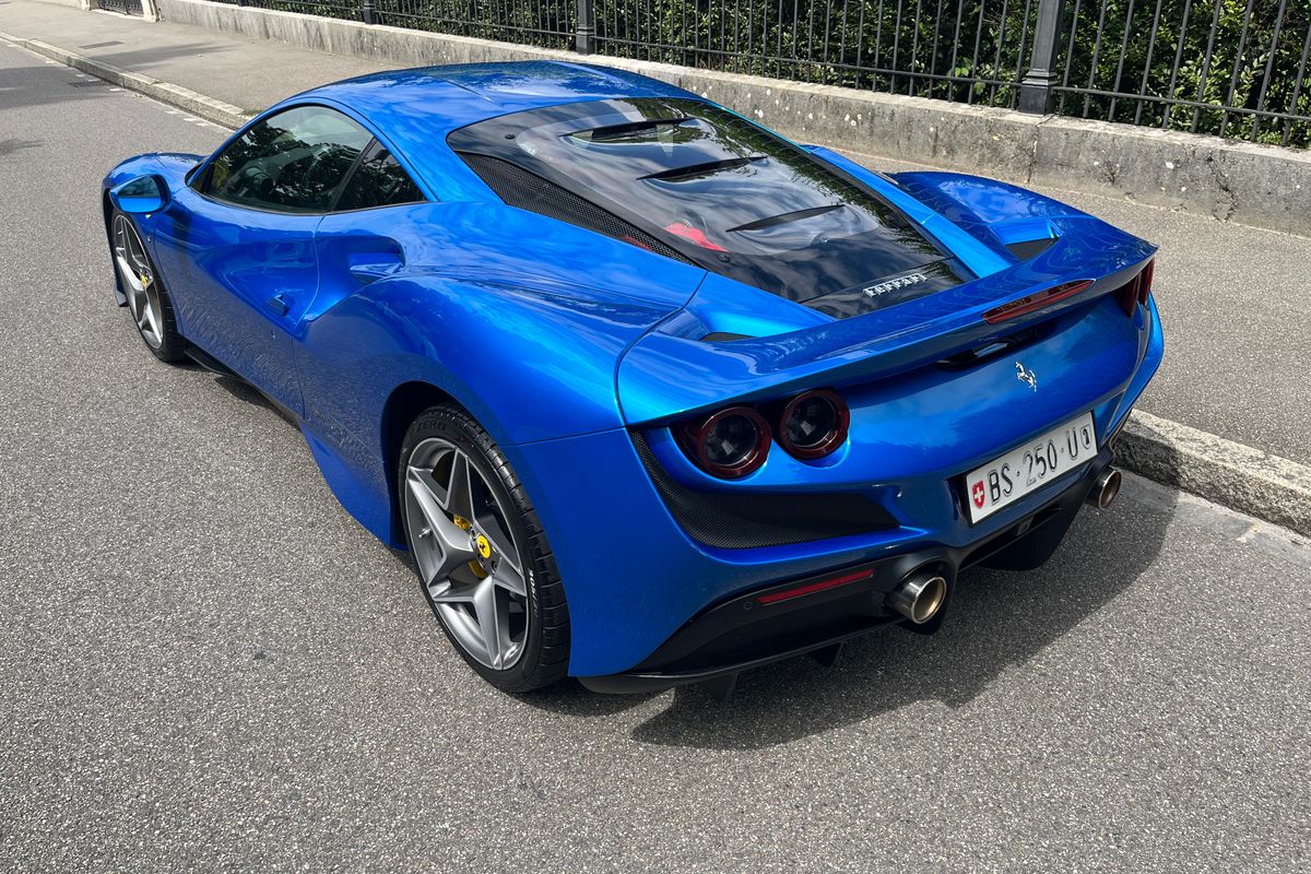 Ferrari F8 Tributo