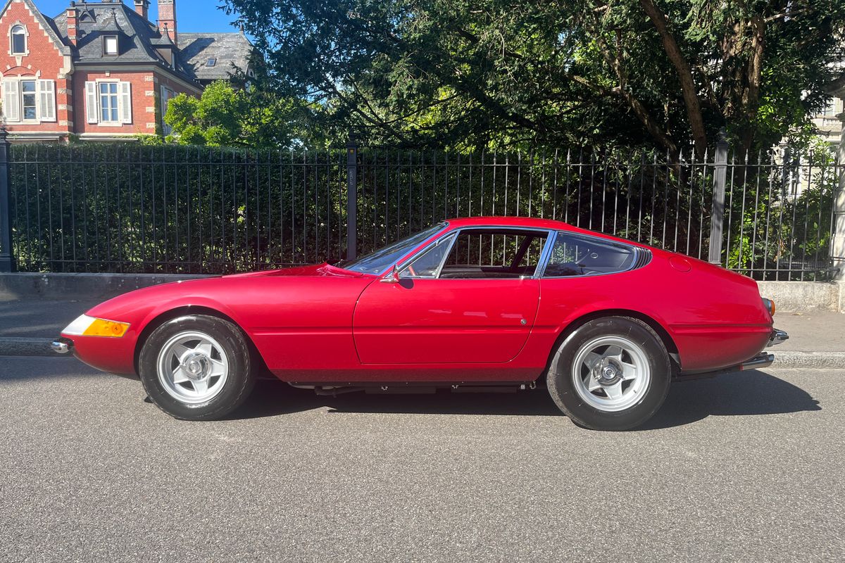 Ferrari 365 GTB/4 "Daytona"