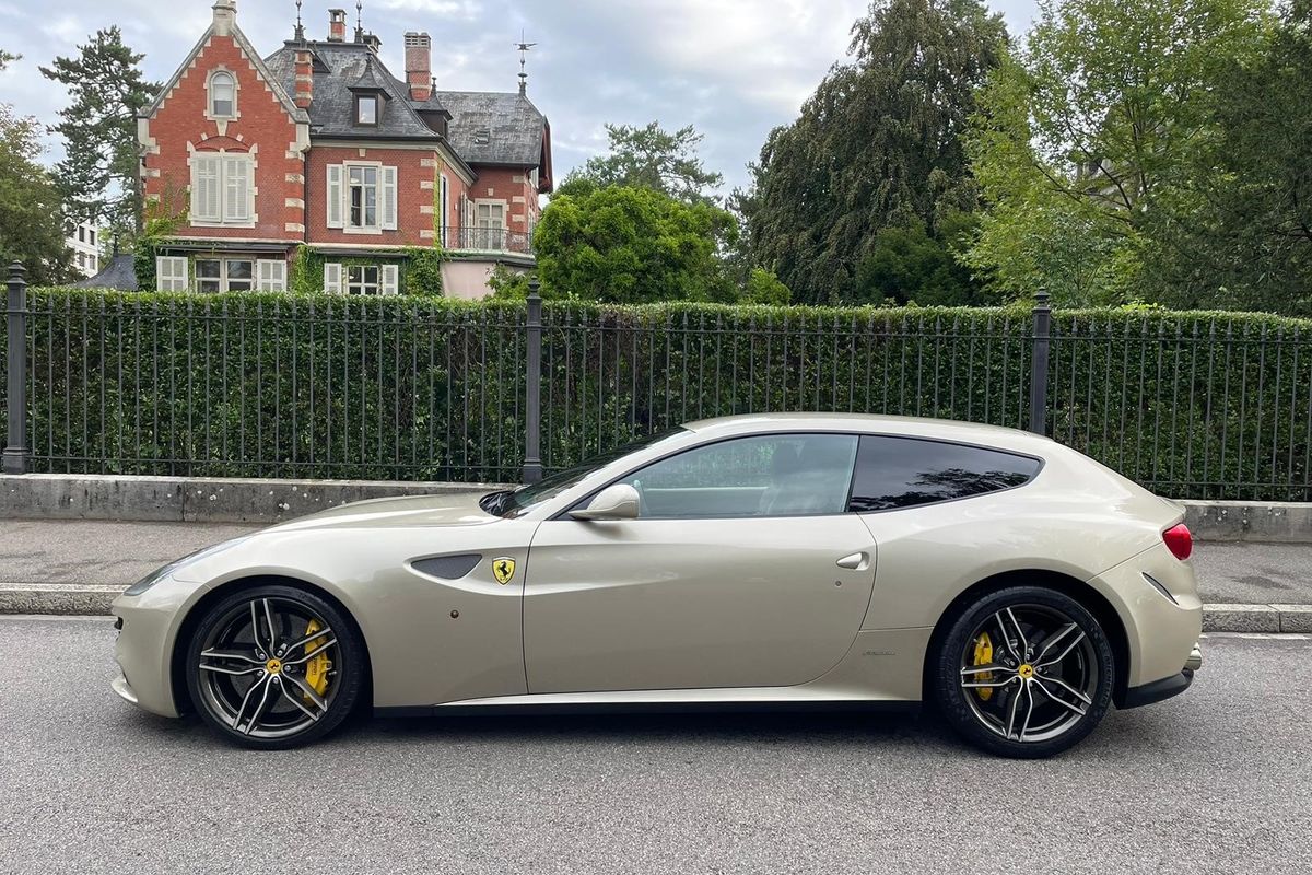 Ferrari FF