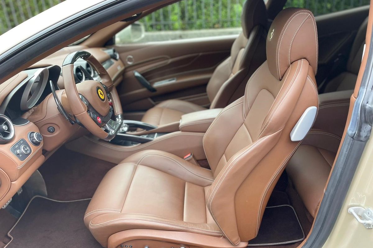 Ferrari FF