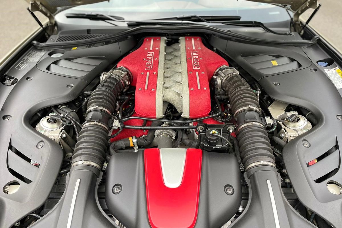 Ferrari FF
