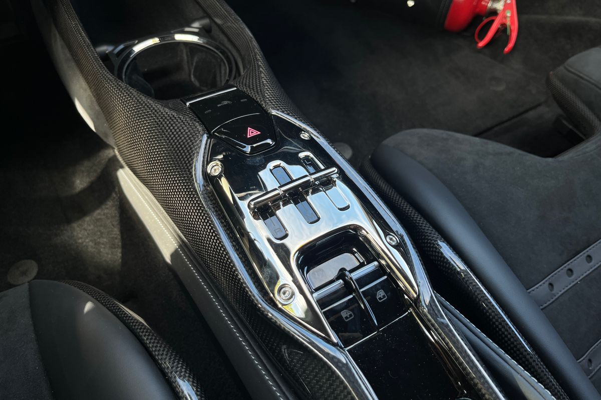 Ferrari SF90 Stradale