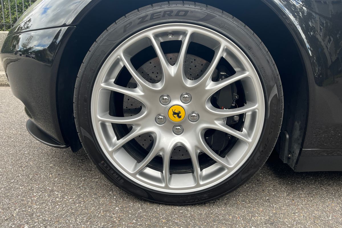 Ferrari 612 Scaglietti One To One