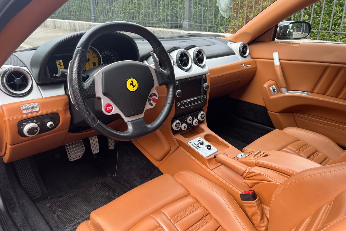Ferrari 612 Scaglietti One To One