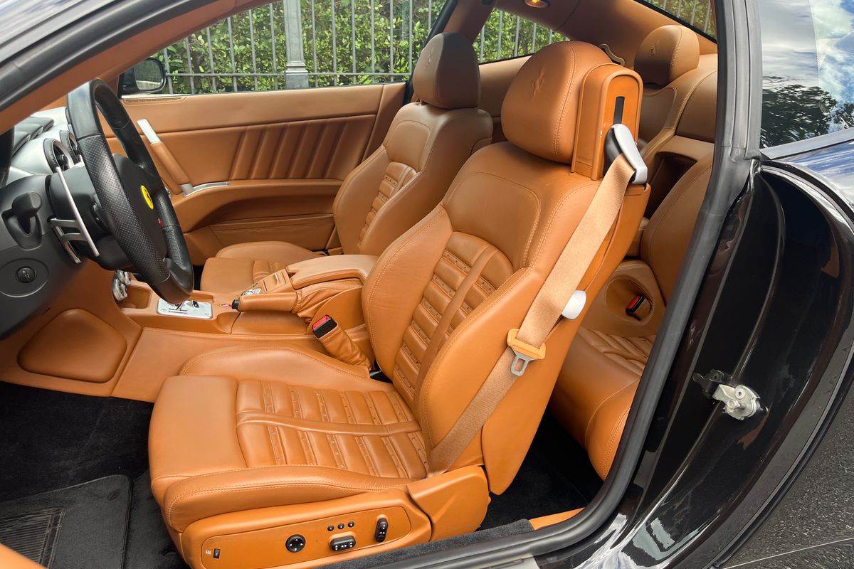 Ferrari 612 Scaglietti One To One