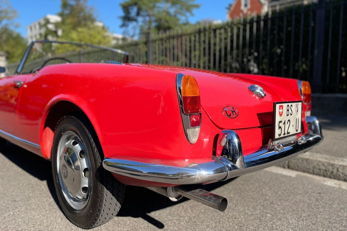 Alfa Romeo Giulia 1600 Spider
