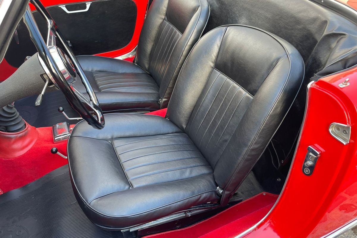 Alfa Romeo Giulia 1600 Spider