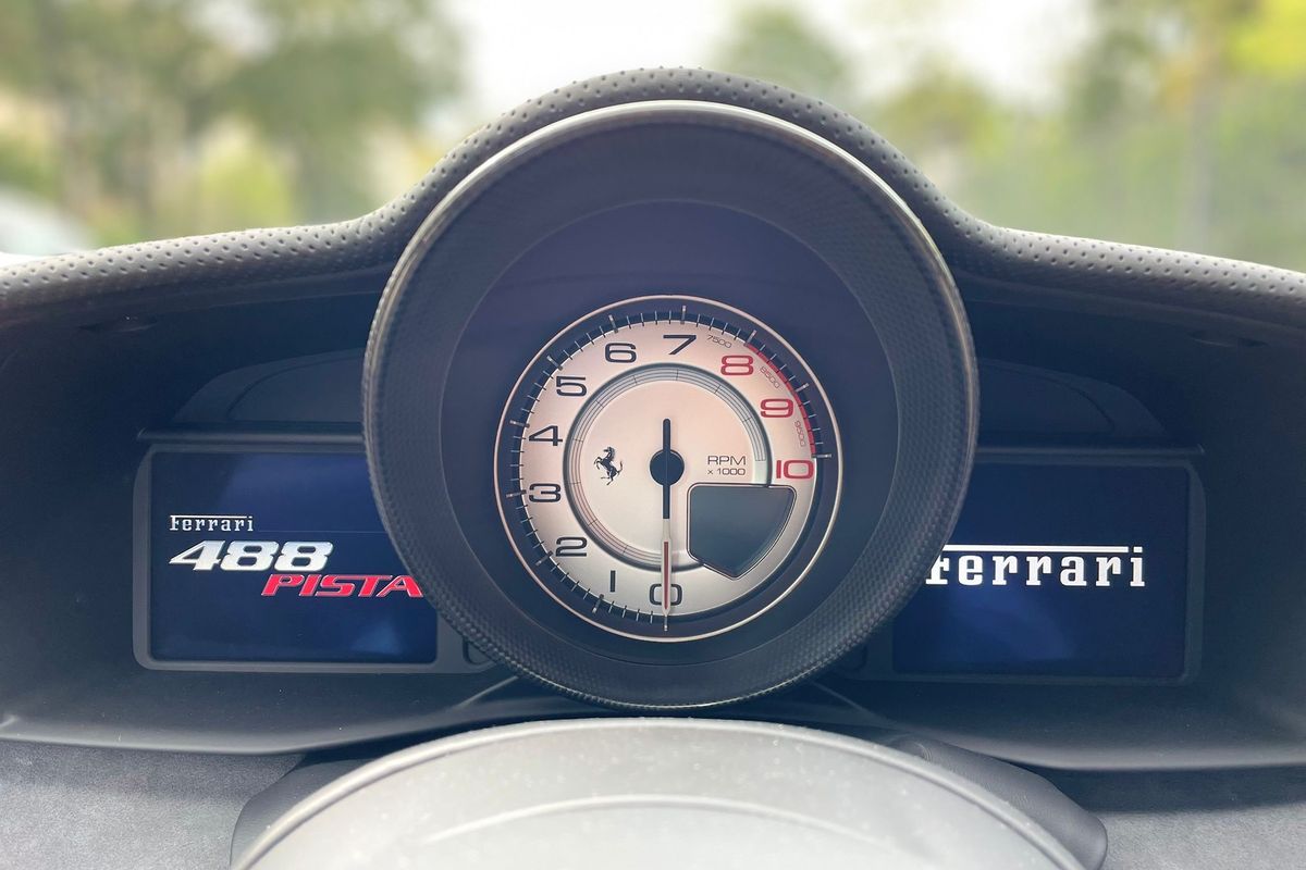 Ferrari 488 Pista