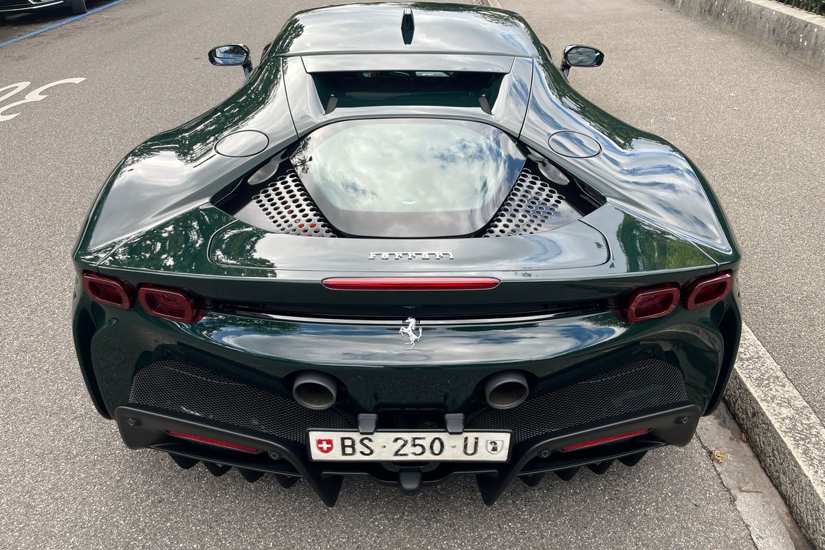 Ferrari SF90 Stradale