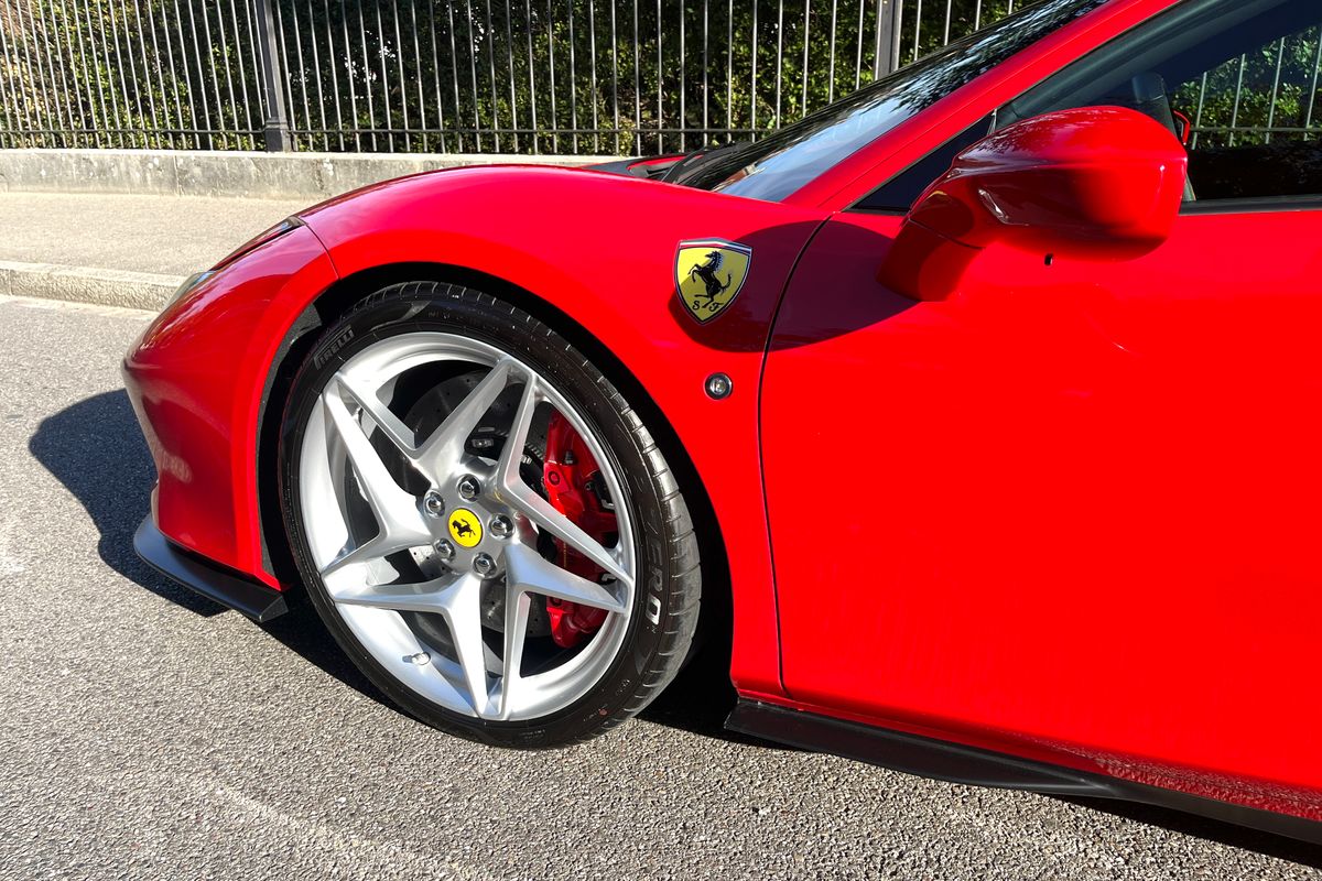 Ferrari F8 Tributo