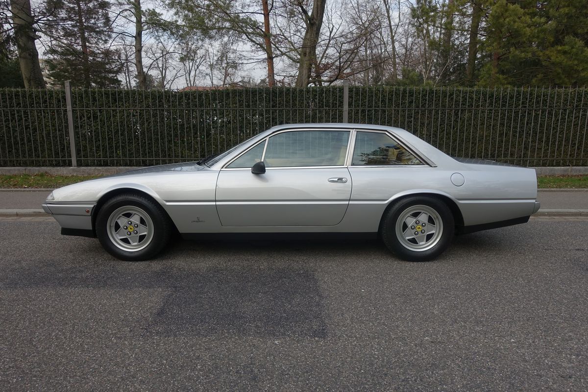 Ferrari 412 Meccanica