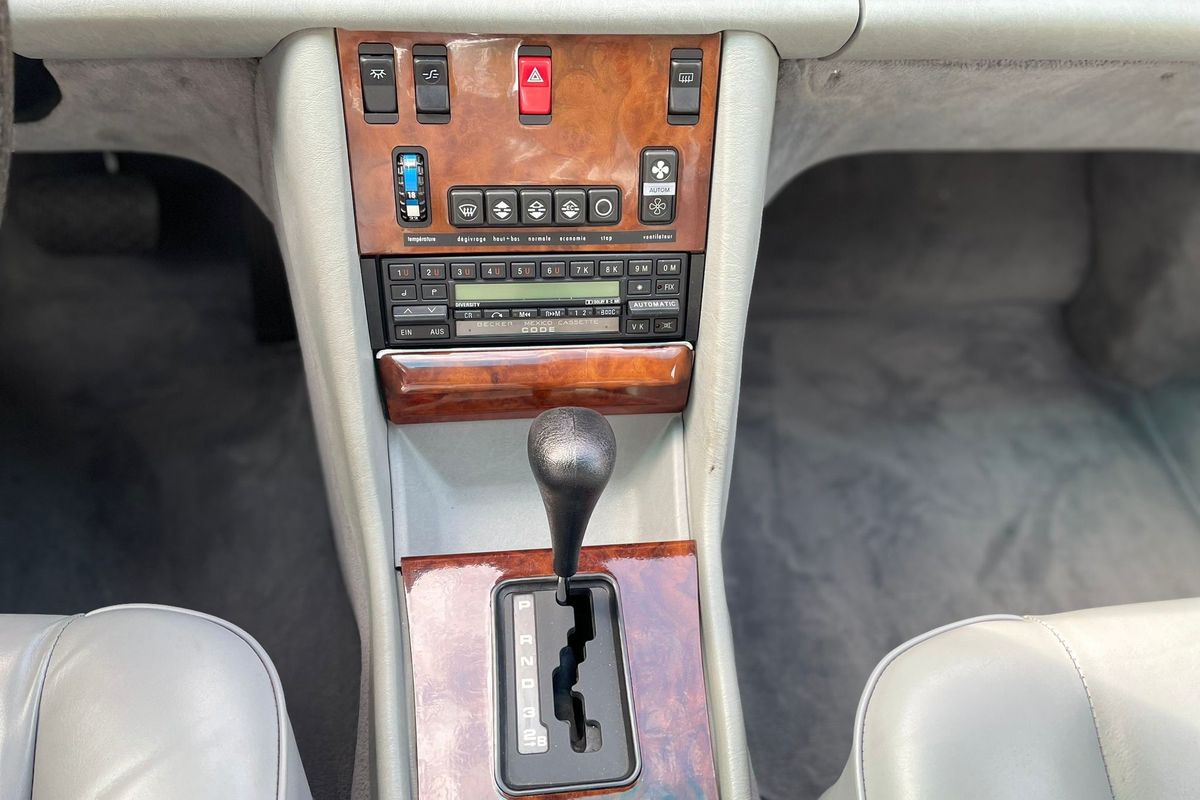 Mercedes-Benz 500 SEC