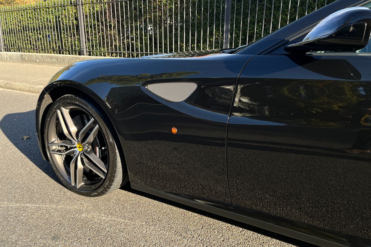 Ferrari FF
