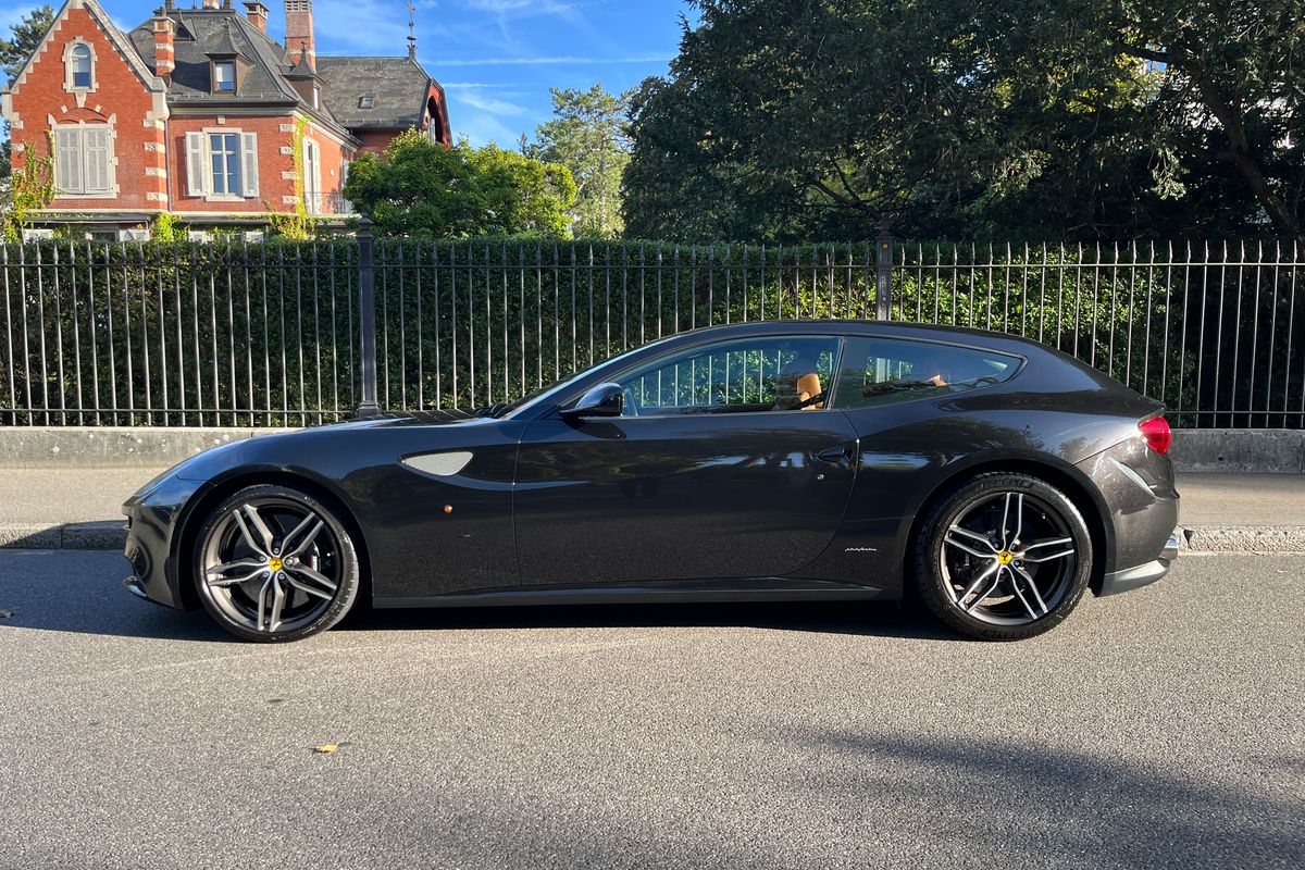 Ferrari FF