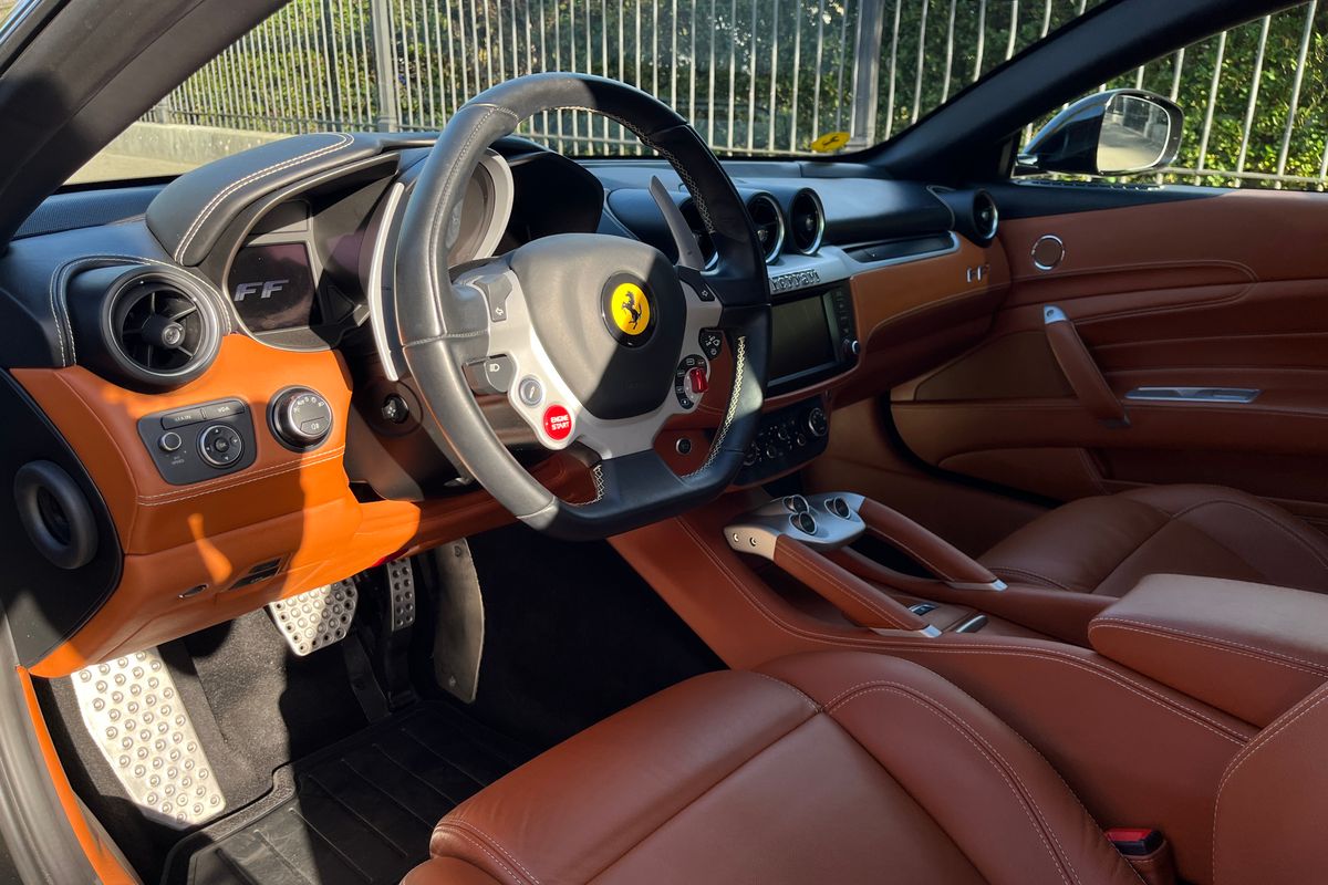 Ferrari FF