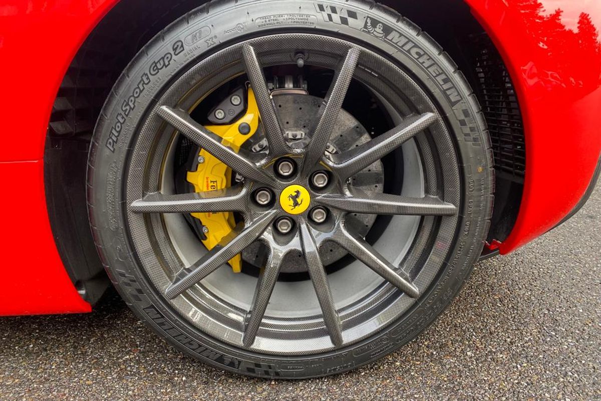 Ferrari SF90 Stradale