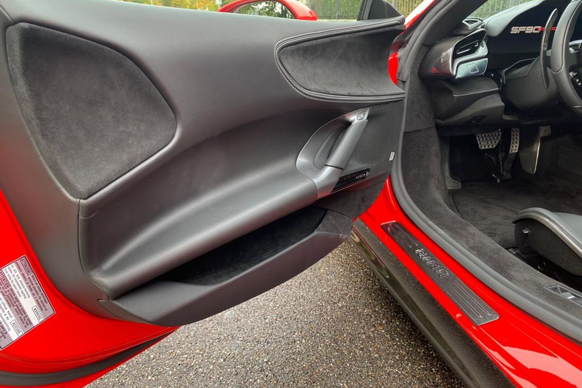 Ferrari SF90 Stradale