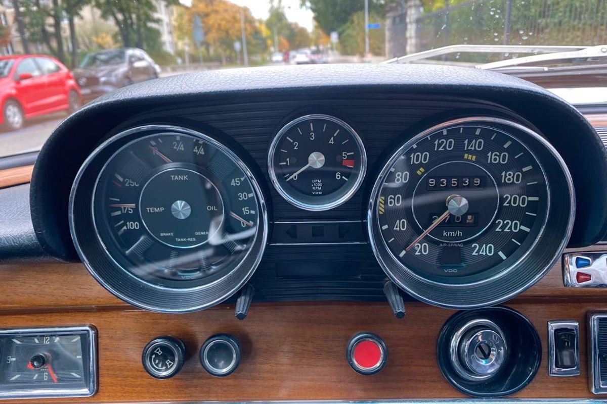 Mercedes-Benz 300 SEL 6.3