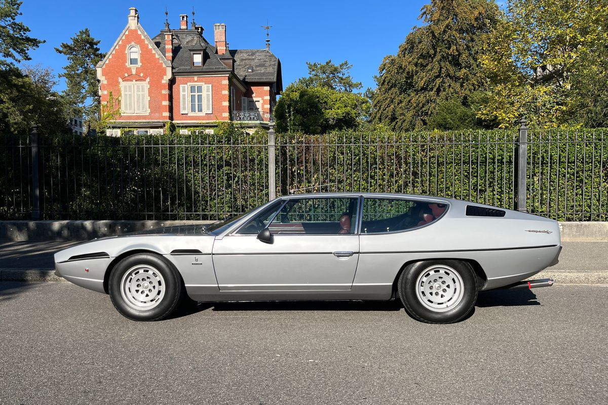 Lamborghini Espada 400 GT