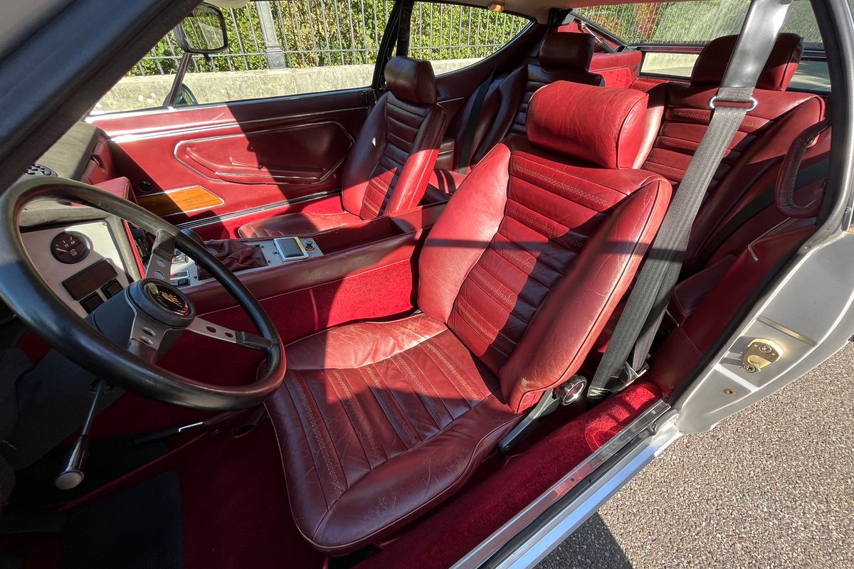 Lamborghini Espada 400 GT