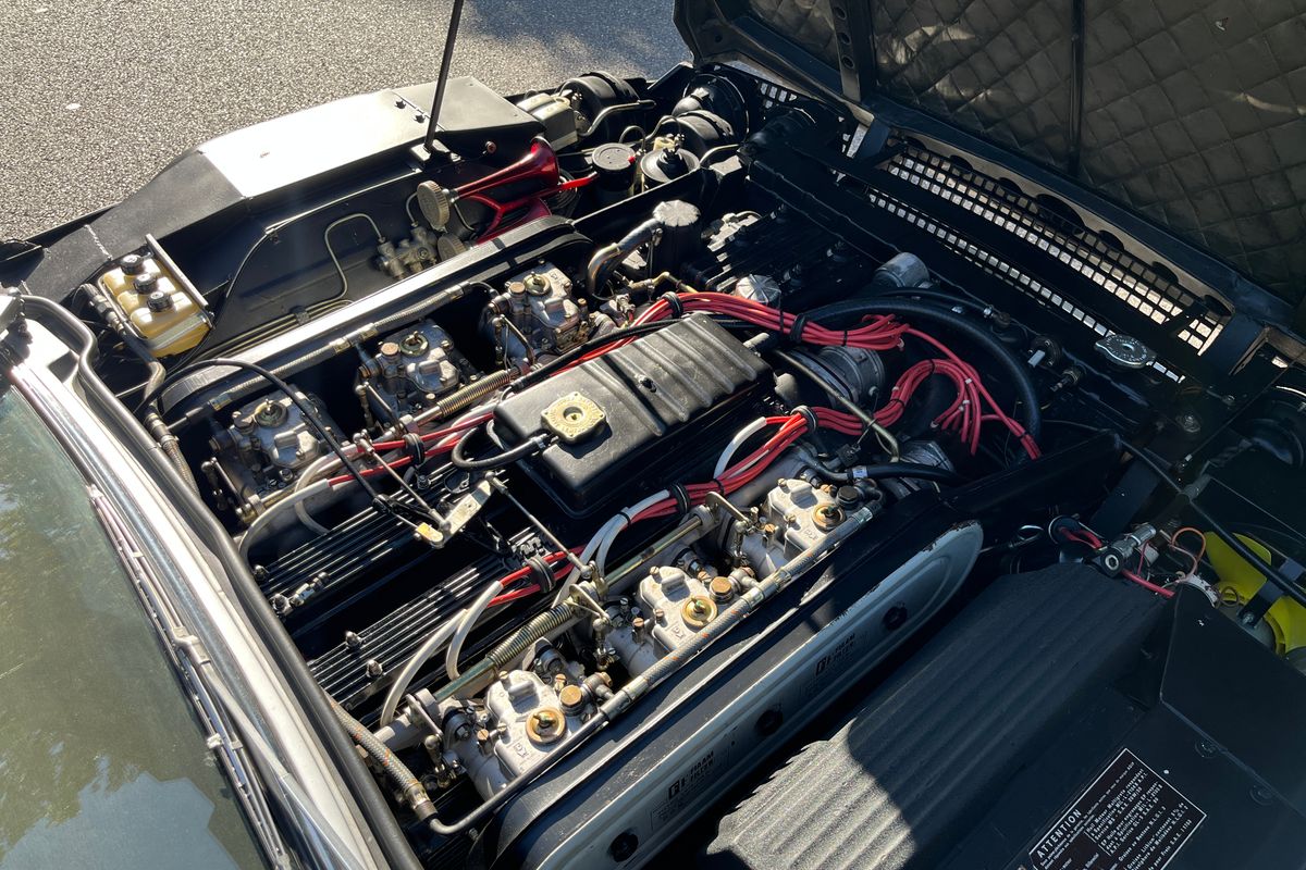 Lamborghini Espada 400 GT