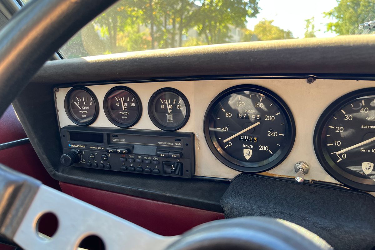 Lamborghini Espada 400 GT
