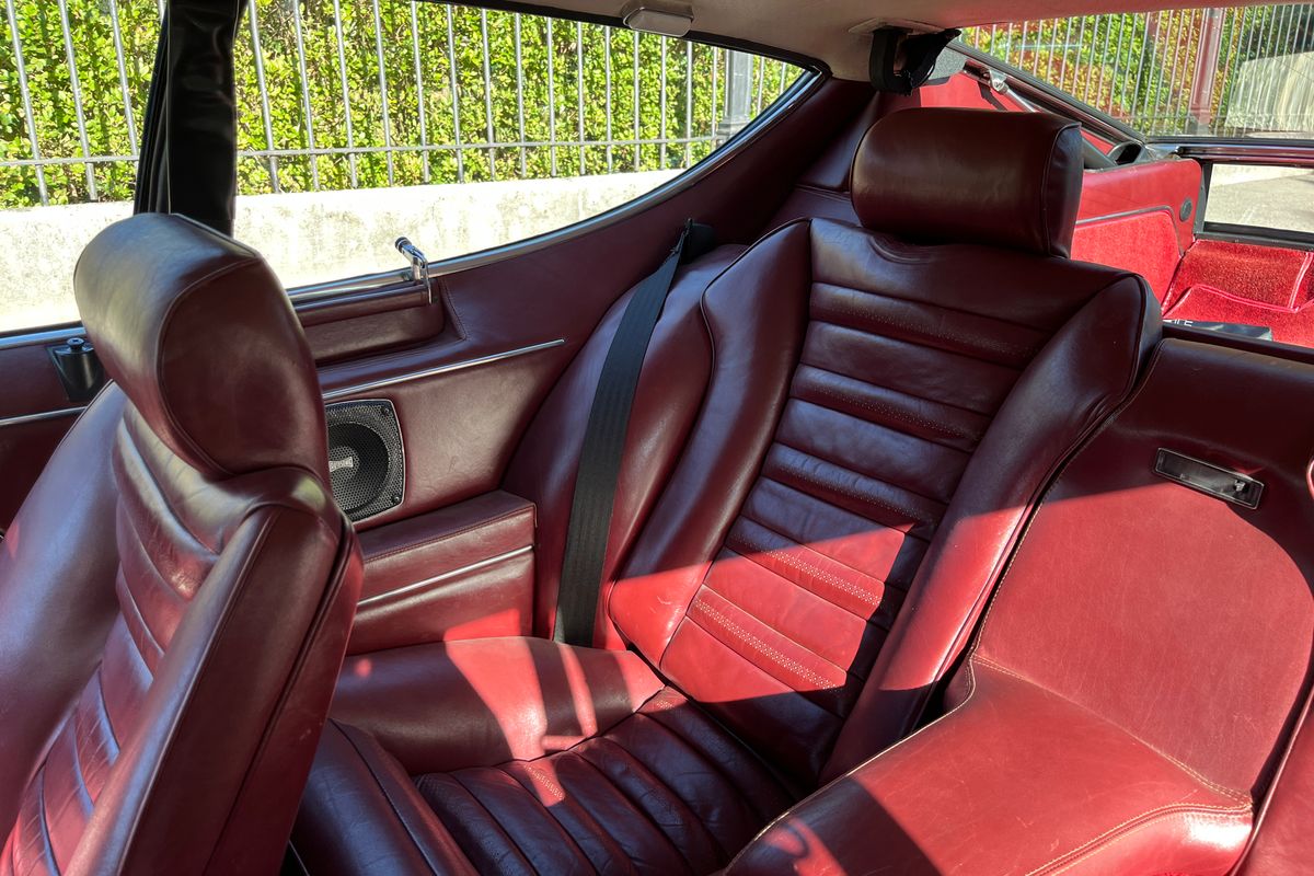 Lamborghini Espada 400 GT