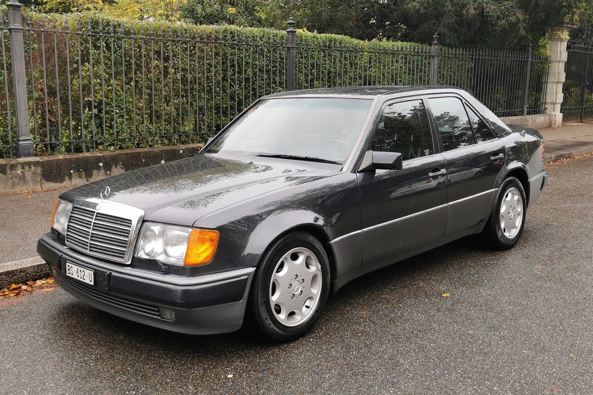Mercedes-Benz 500 E