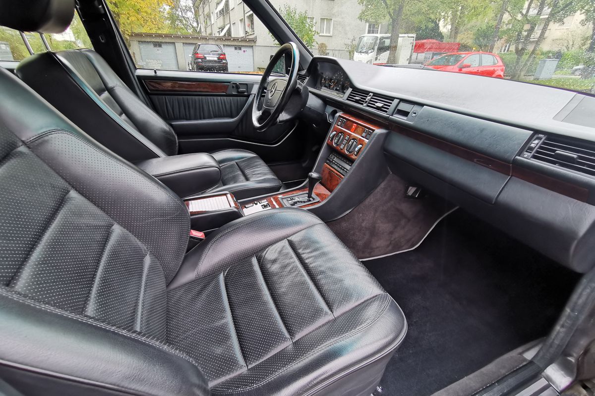 Mercedes-Benz 500 E